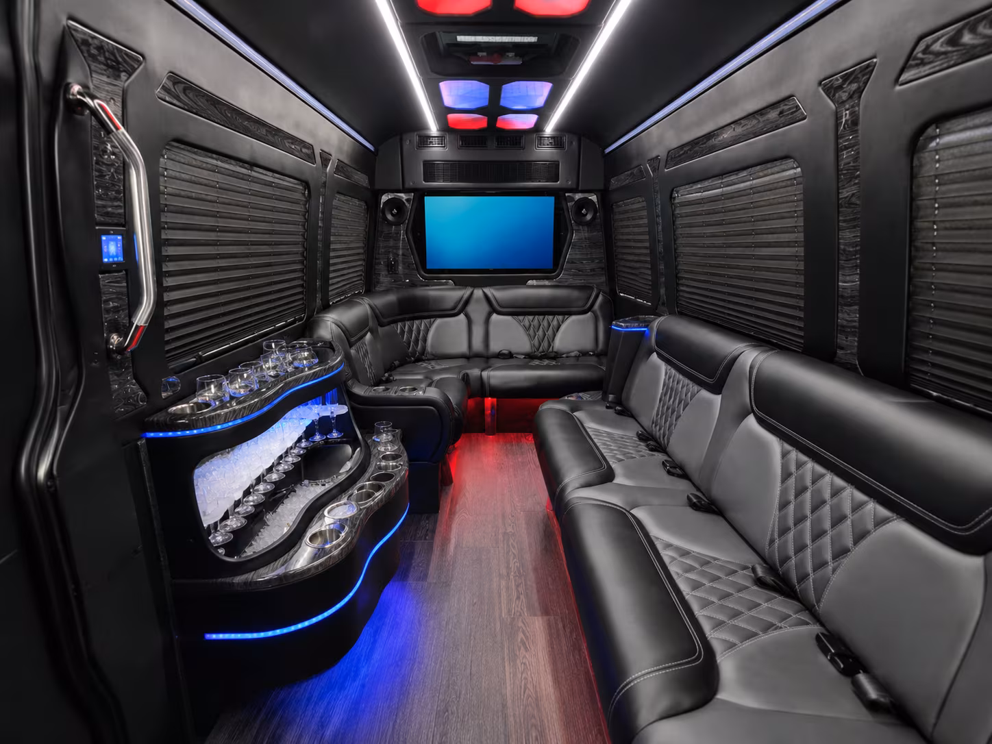 bus rental services for federal agencies near madera california