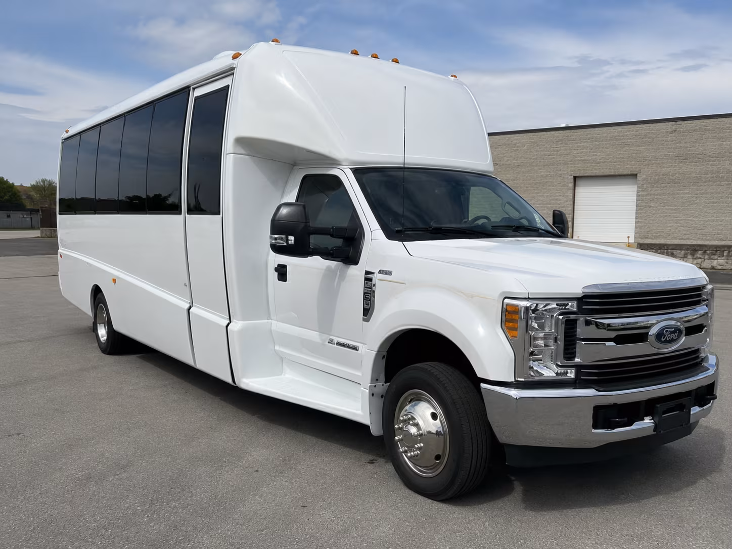 charter buses for madera unified school district athletic and competitive events