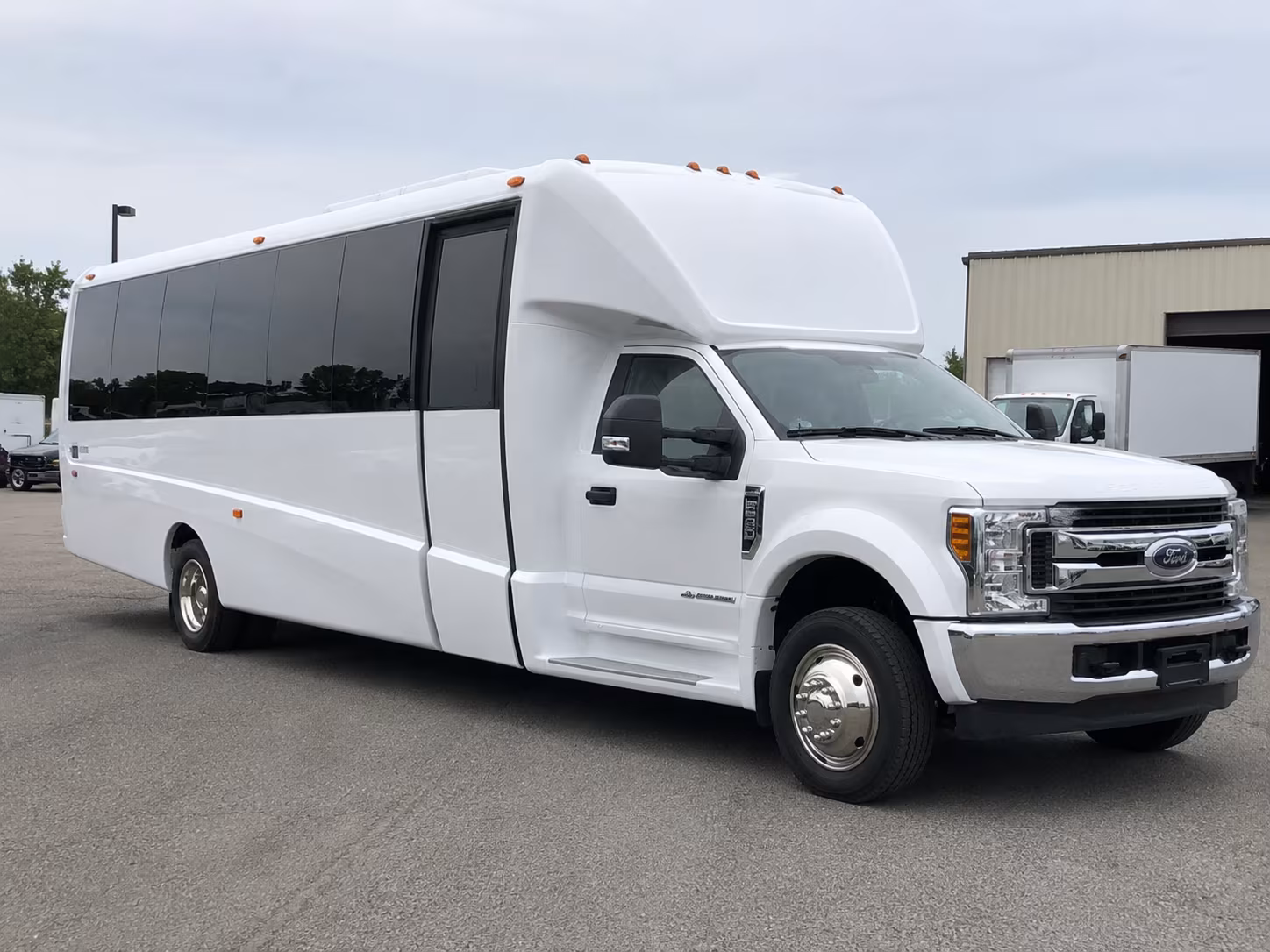 charter buses for yosemite and sierra nevada field trips from madera