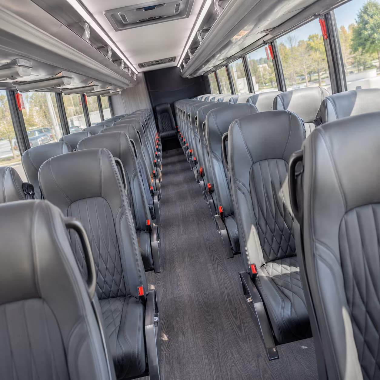 do extra stops add to the total cost of a bus rental in madera