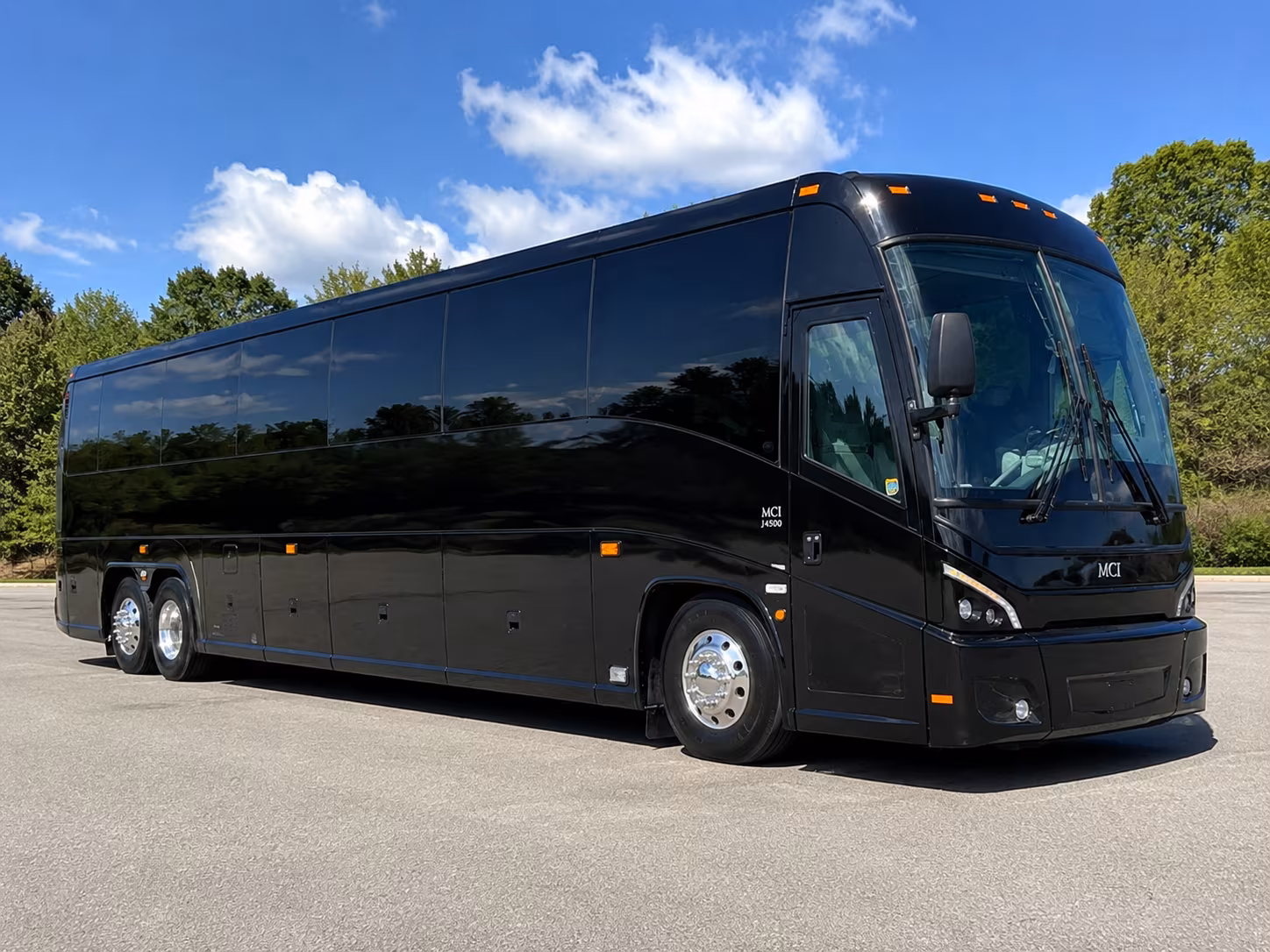 los angeles charter bus rentals long distance trips from madera