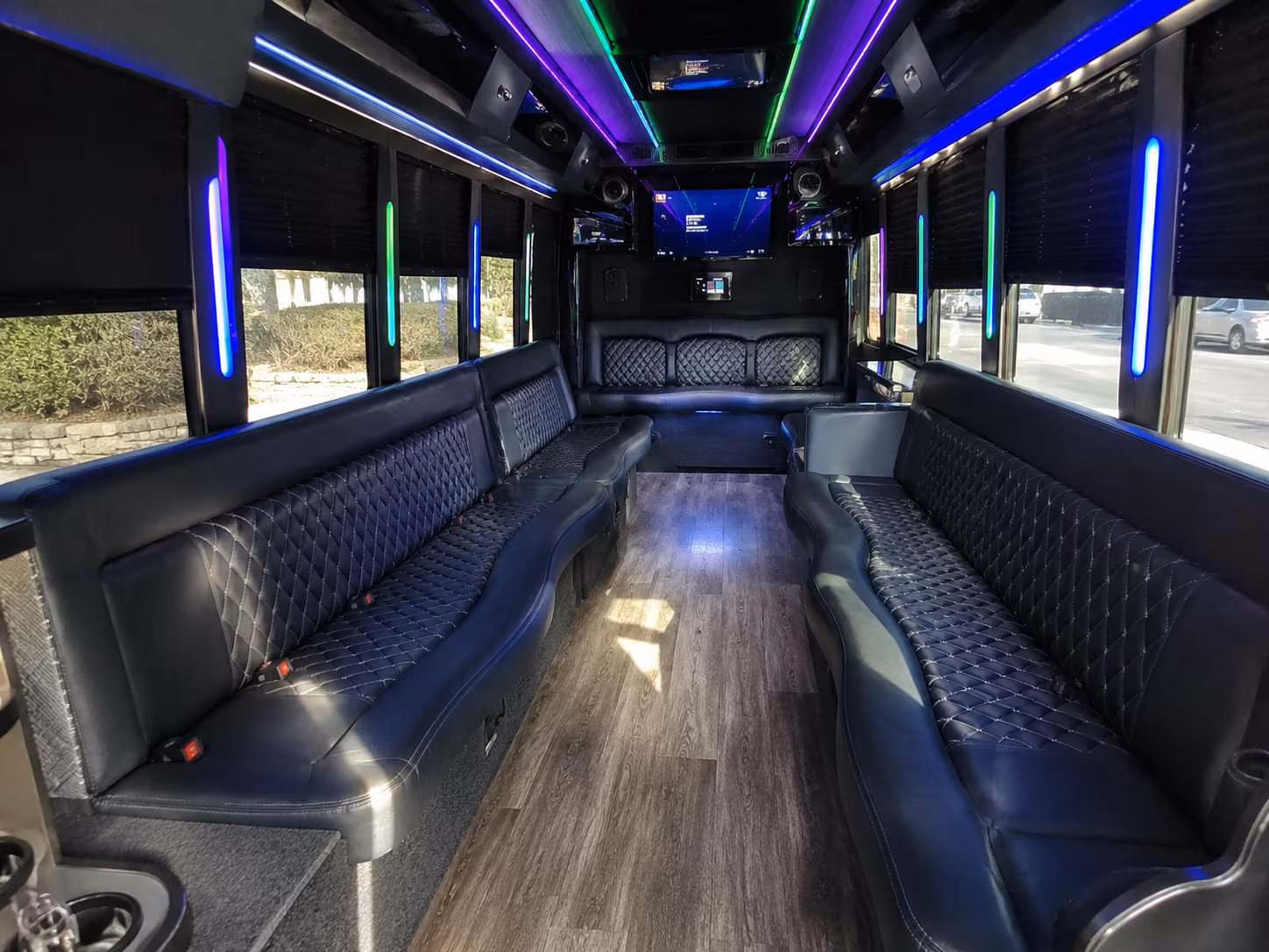 madera 15 passenger party bus interior